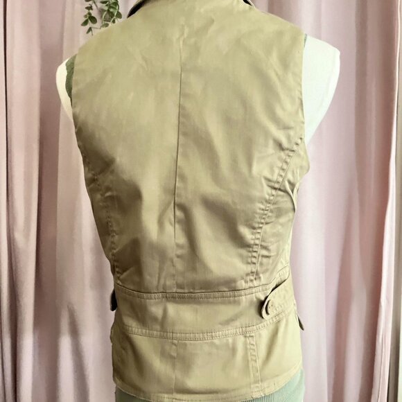 Womens Army Khaki Button Up Vest With Pockets - Picture 3 of 8